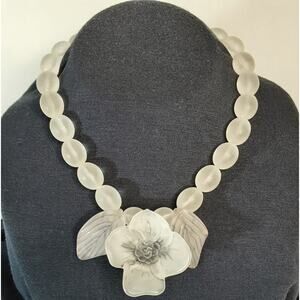 Acrylic Floral Choker Necklace Chunky Oval Beads
